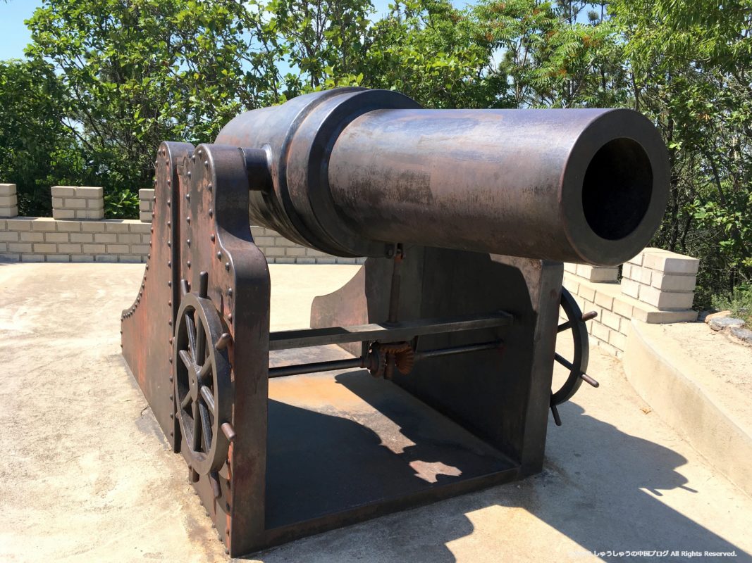 旅順203高地の日本式の大砲２