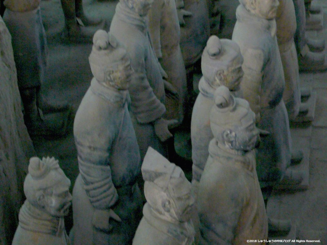 秦始皇兵馬俑博物館１号坑の兵馬俑のアップ