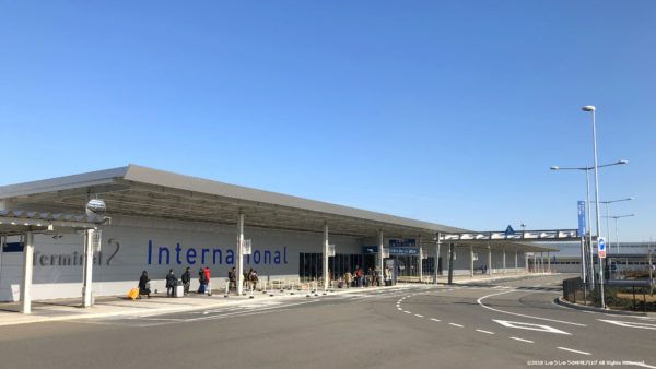 関西国際空港第２ターミナルチェックインカウンター入り口
